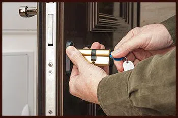 Usa Locksmith Service Denver, CO 303-876-0569 Usa Locksmith Service Denver, CO 303-876-0569 - 3-locksmith-key-service